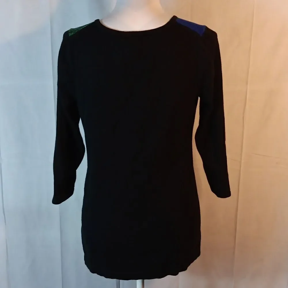 Cable & Gauge V-neck Sweater